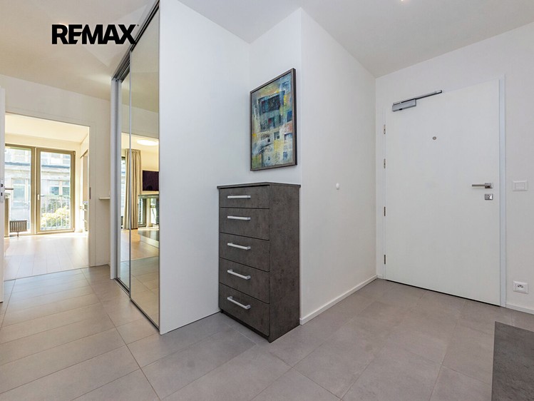 Pronájem bytu 2+kk, 66 m² (13 z 22)