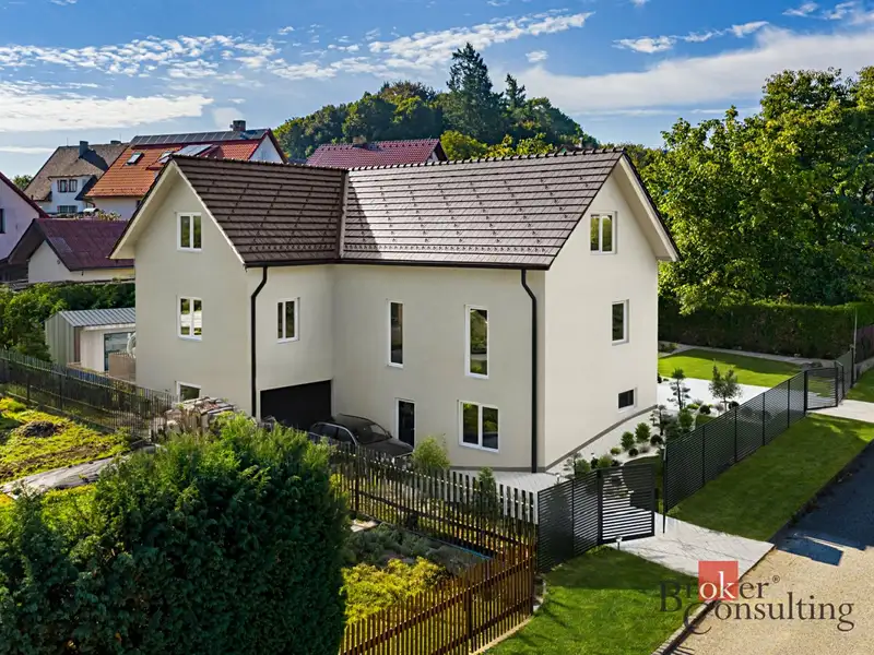 Prodej rodinného domu 305 m², pozemek 638 m², Košetice – náhled fotky 3