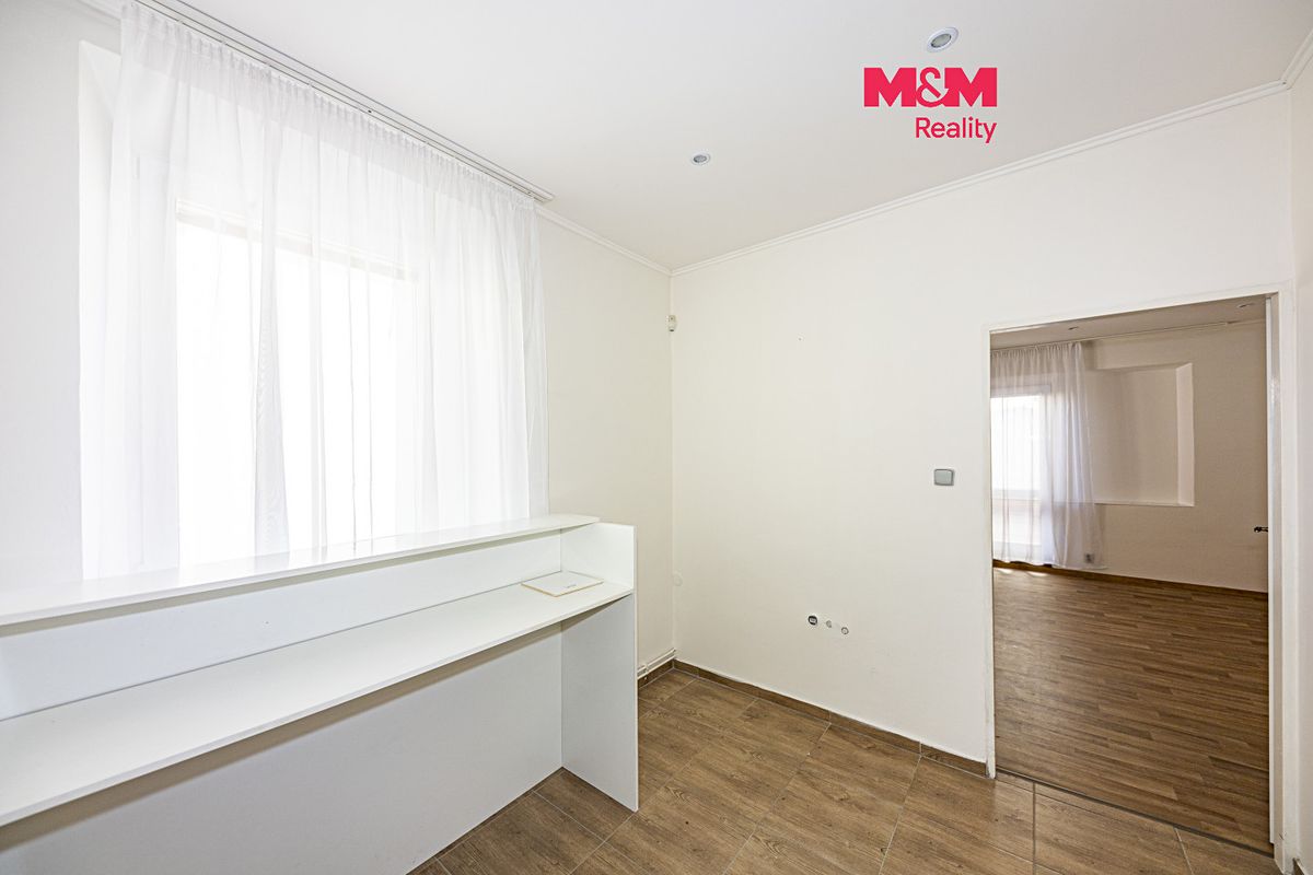 Pronájem bytu 1+1 43 m²