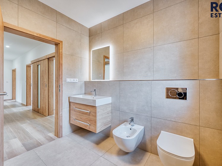 Prodej domu, 133 m² (22 z 54)