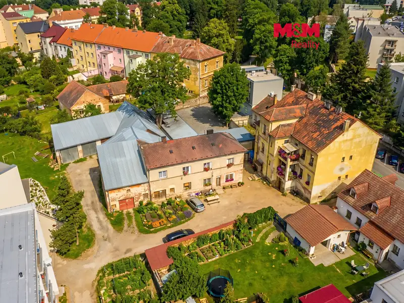 Prodej činžovního domu 250 m², Strakonice – náhled fotky 1
