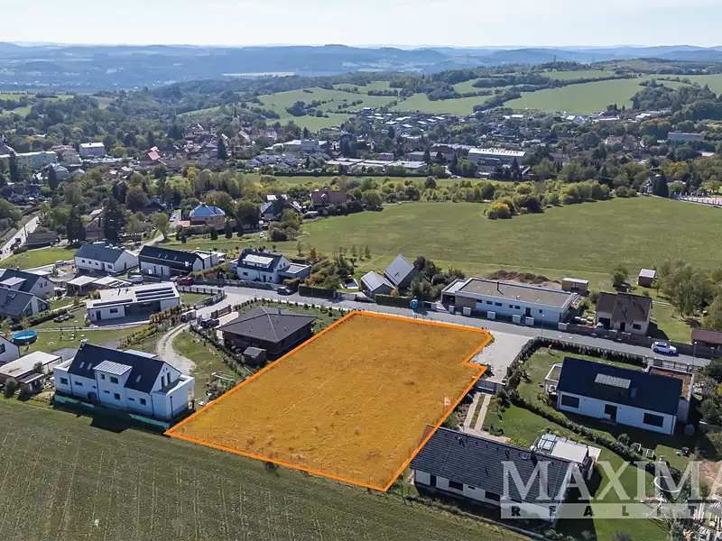 Prodej stavebního pozemku 2269 m², Jílové u Prahy – náhled fotky 1
