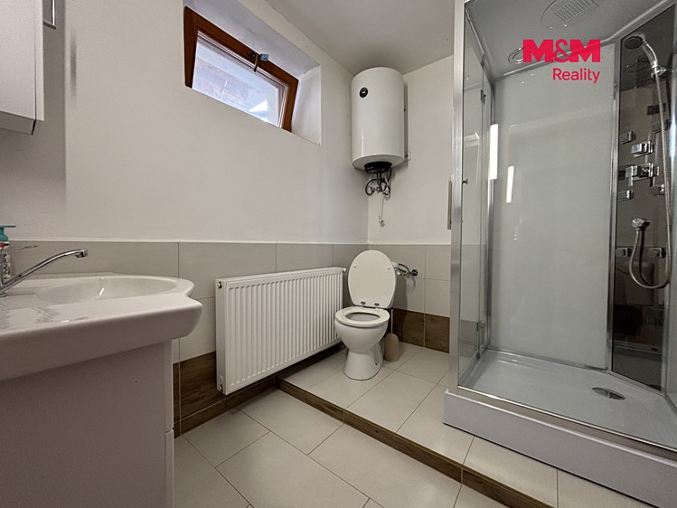 Haus zum Kauf, 350 m² (18 von 21)