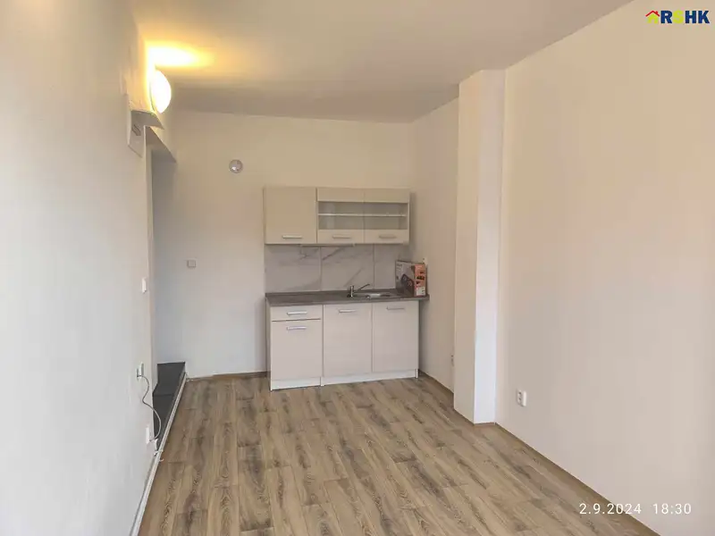 Pronájem bytu 1+kk 36 m², Žďár nad Sázavou – náhled fotky 2