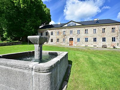Prodej vily 665 m², pozemek 21606 m²