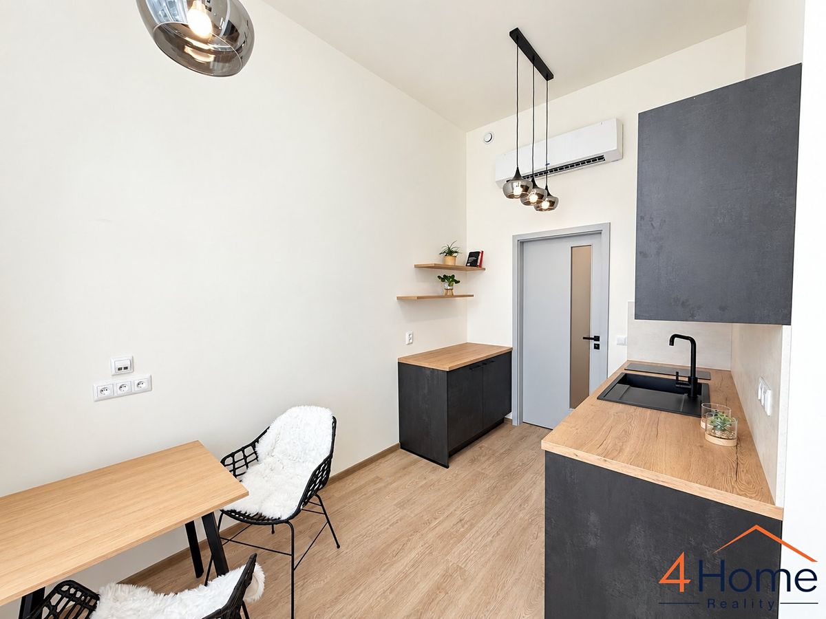 Pronájem bytu 1+kk 30 m² – fotografie 5