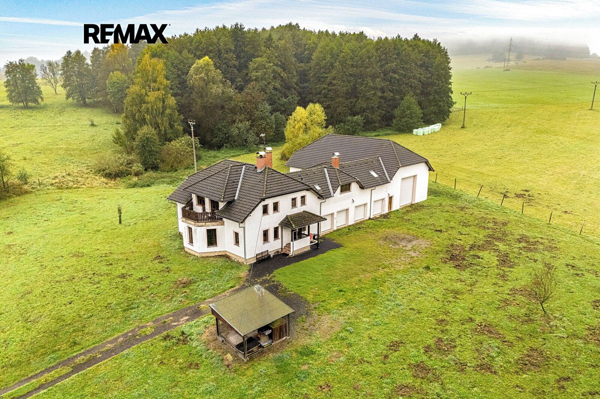 Prodej rodinného domu 555 m², pozemek 114059 m², Horní Libchava – fotka 1 z 3