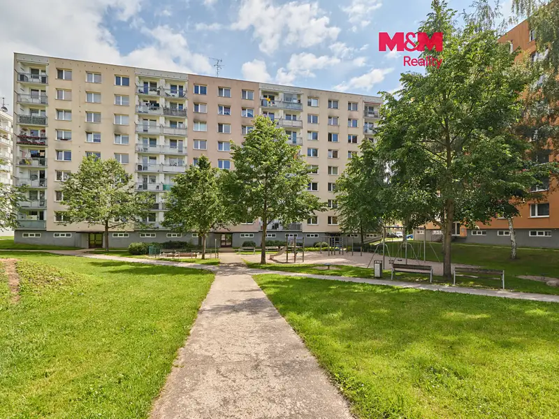 Prodej bytu 3+1 71 m², Trutnov – náhled fotky 1