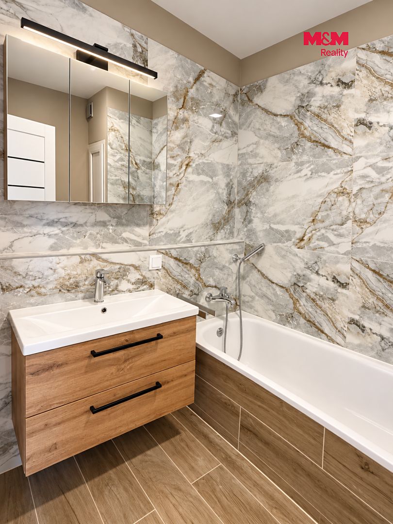 Pronájem bytu 3+1 76 m² – fotografie 2