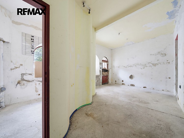 Будинок на продаж, 340 м² (30 з 46)