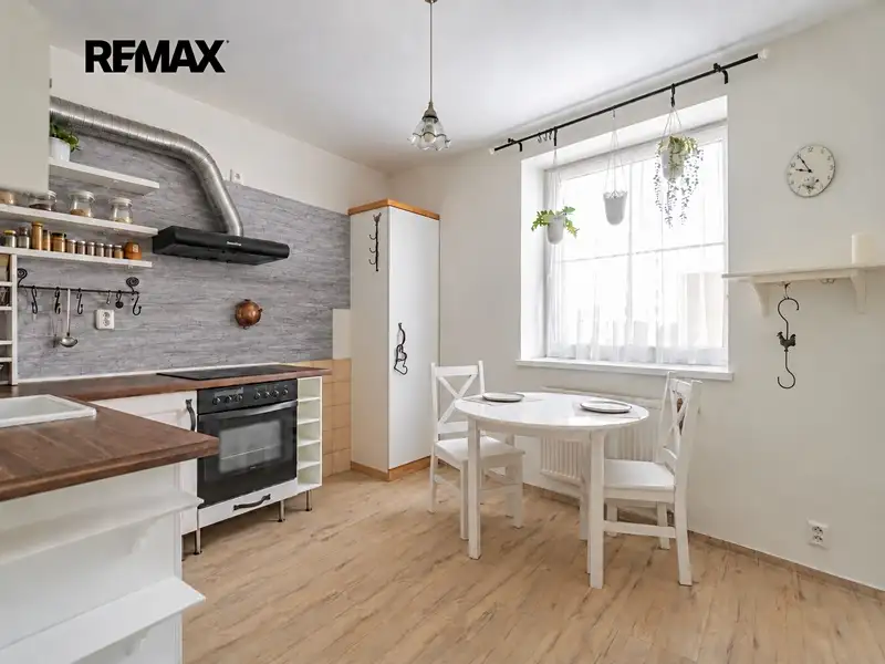 Pronájem bytu 3+1 73 m², Jindřichův Hradec – náhled fotky 2