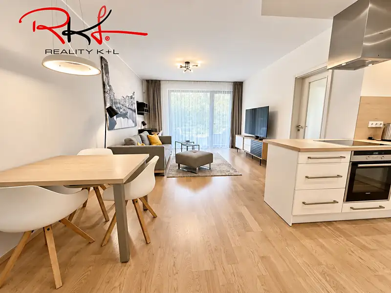Pronájem bytu 2+kk, 59 m², Praha 4, Praha