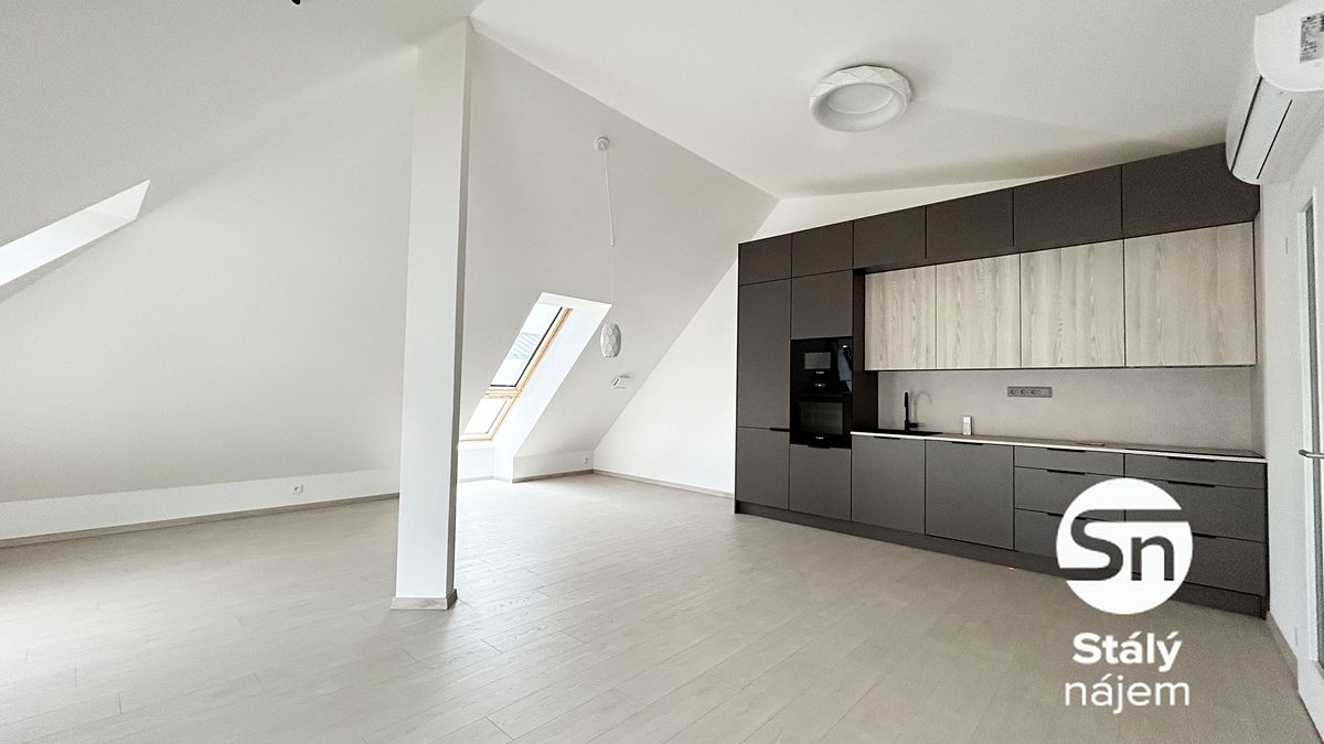 Pronájem bytu 2+kk 85 m² – fotografie 4
