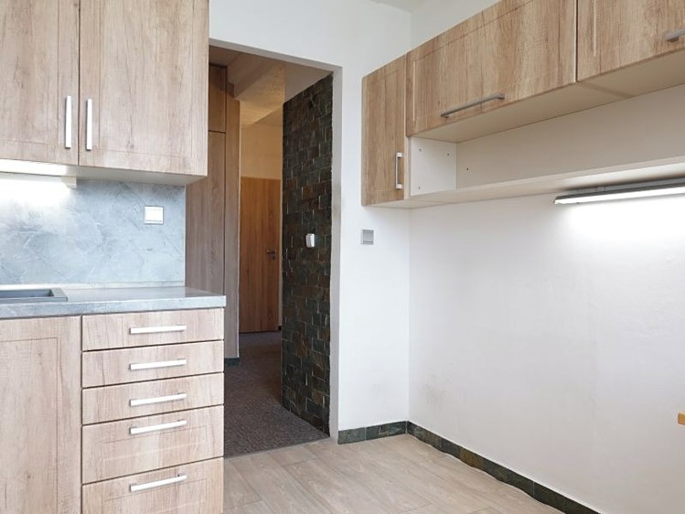 Квартира 3+1 на продаж, 63 м² (5 з 44)