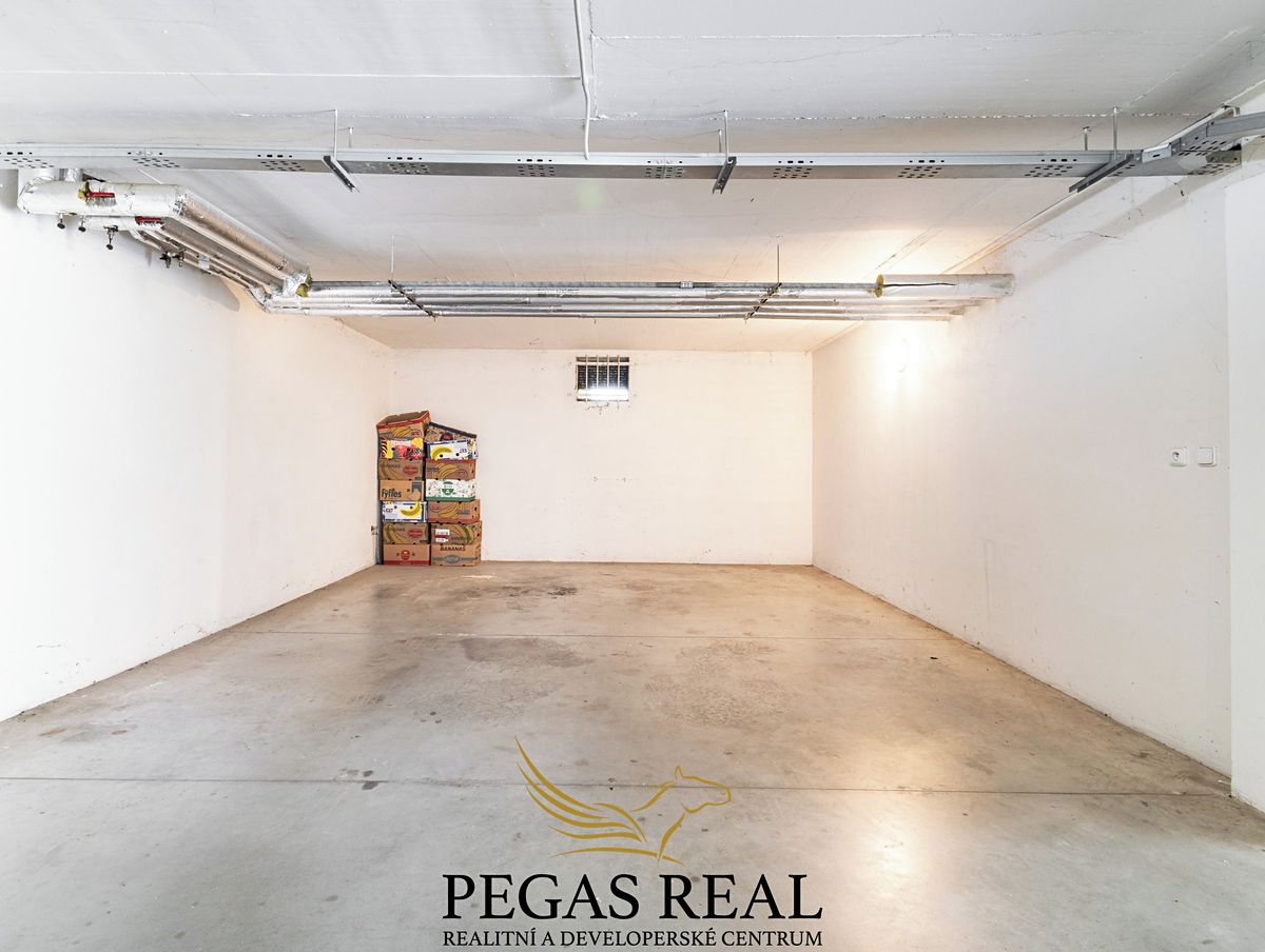 Prodej garáže 27 m²