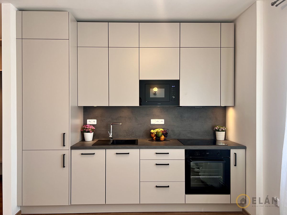 Pronájem bytu 2+kk 51 m²
