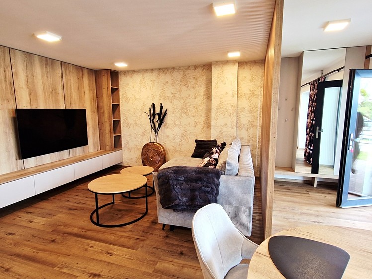 Pronájem bytu 2+kk, 53 m² (7 z 25)