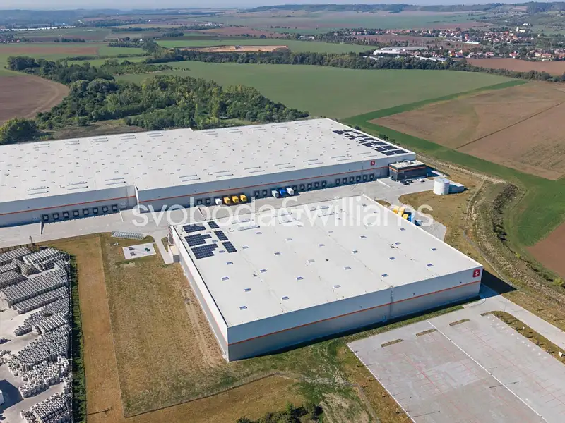 Pronájem výrobní haly, prostoru 44900 m², Lužec nad Vltavou – náhled fotky 3