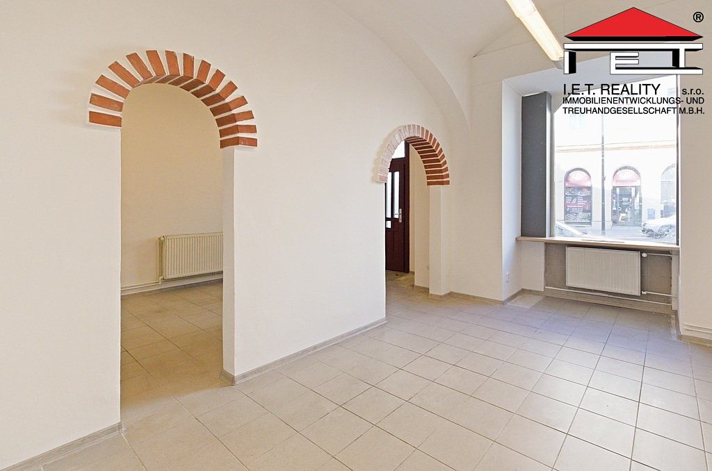 Pronájem obchodního prostoru 47 m² – fotografie 5