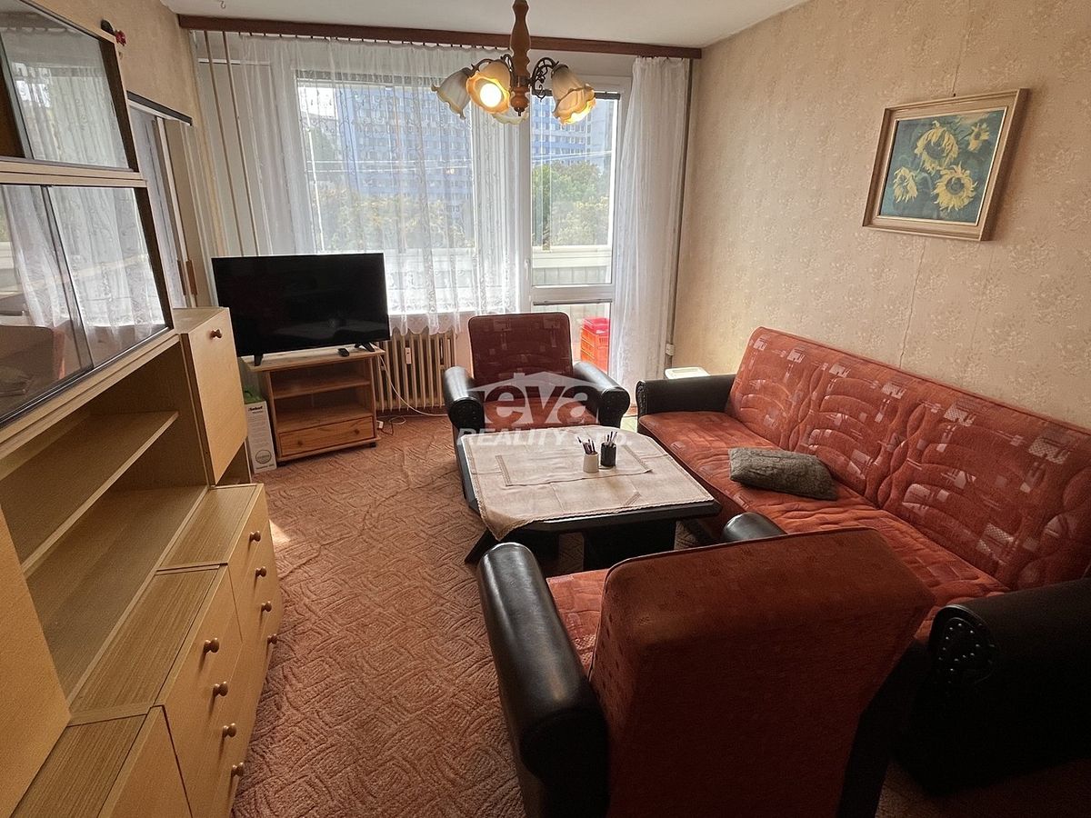 Pronájem bytu 3+1 54 m² – fotografie 3