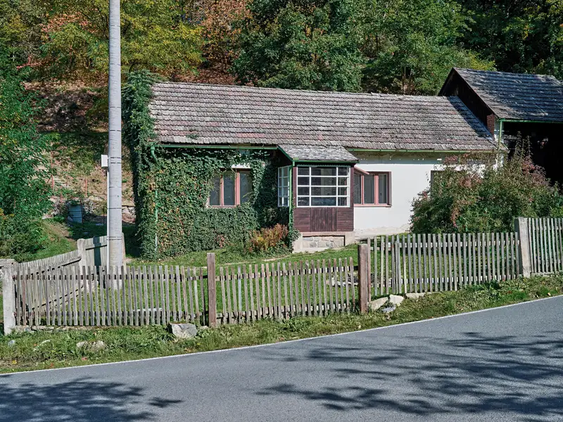 Prodej rodinného domu 66 m², pozemek 871 m², Chocerady – náhled fotky 1