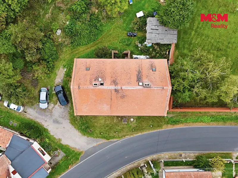 Prodej rodinného domu 300 m², pozemek 444 m², Žatec – náhled fotky 3