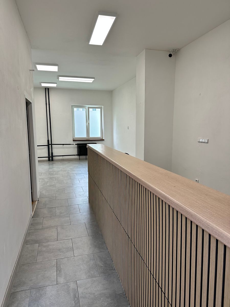 Pronájem obchodního prostoru 72 m² – fotografie 2
