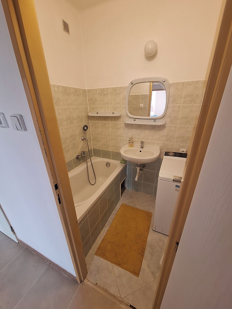 Pronájem bytu 3+1 84 m² – fotografie 5