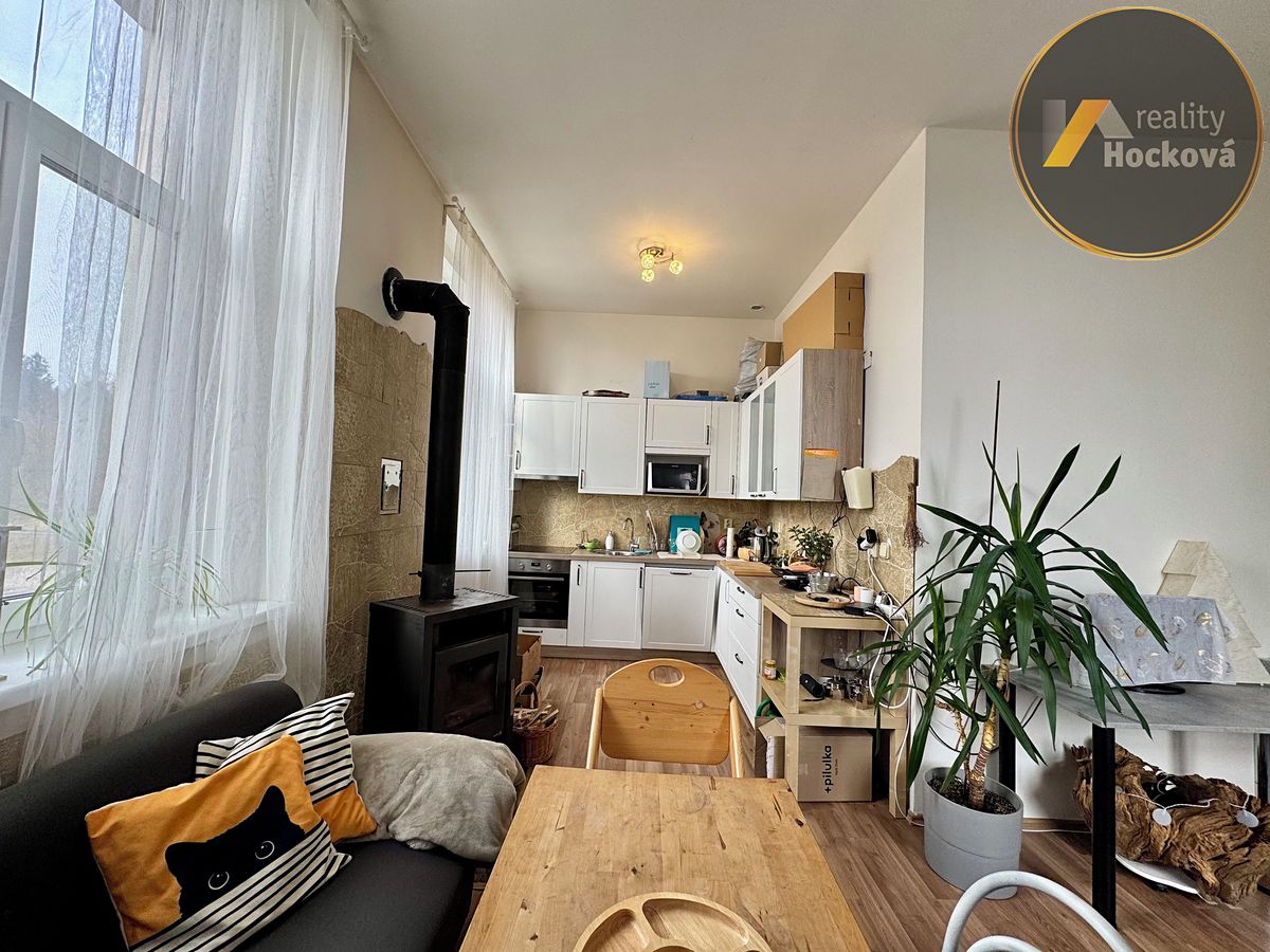 Pronájem bytu 2+kk 62 m² – fotografie 3