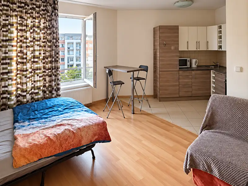 Prodej bytu 1+kk 42 m², Praha – náhled fotky 1