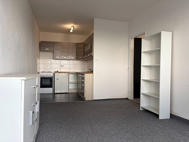 Квартира 2+kk в оренду, 52 м² (12 з 12)