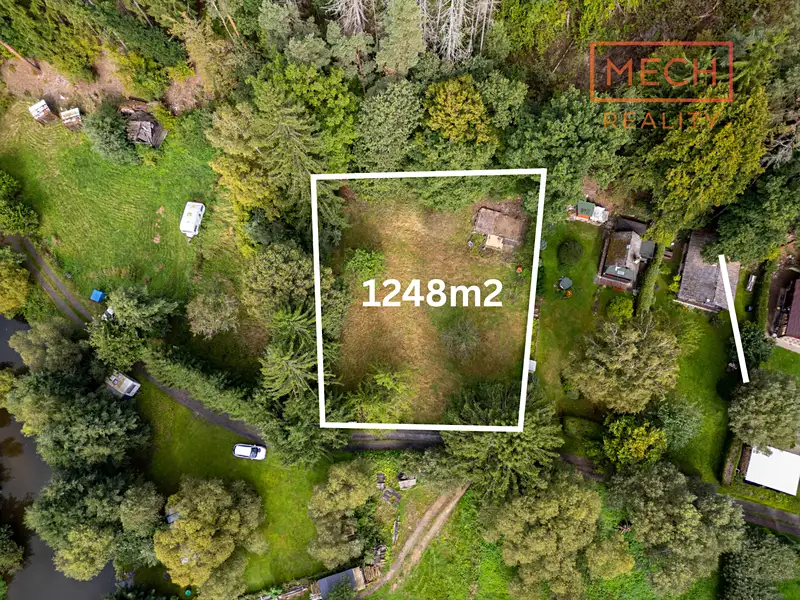 Prodej stavebního pozemku 1248 m², Libež – náhled fotky 2