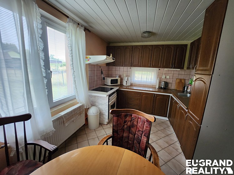 Будинок на продаж, 180 м² (4 з 28)