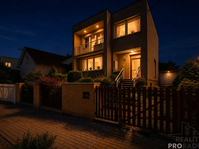 Prodej rodinného domu 160 m², pozemek 598 m², Pardubice – náhled fotky 2