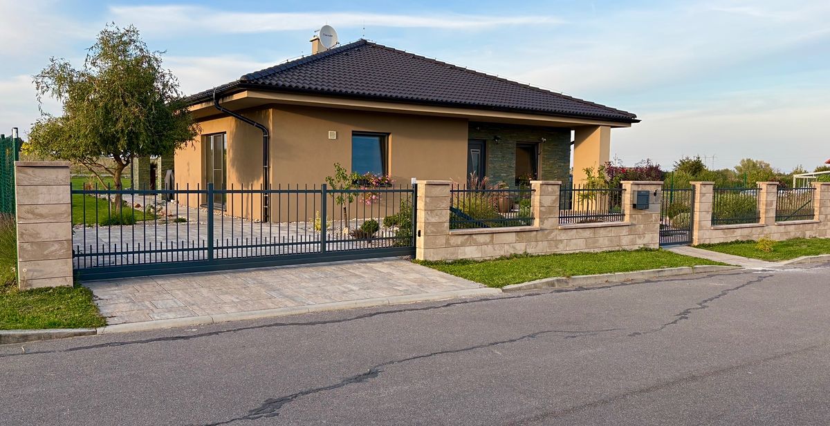 Prodej rodinného domu 145 m², pozemek 1000 m²