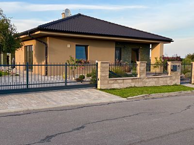 Prodej rodinného domu 145 m², pozemek 1000 m²
