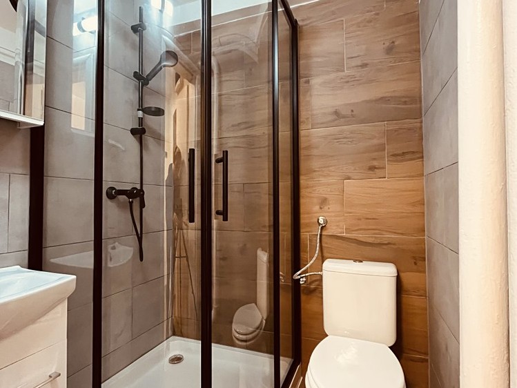 Pronájem bytu 1+1, 28 m² (10 z 12)