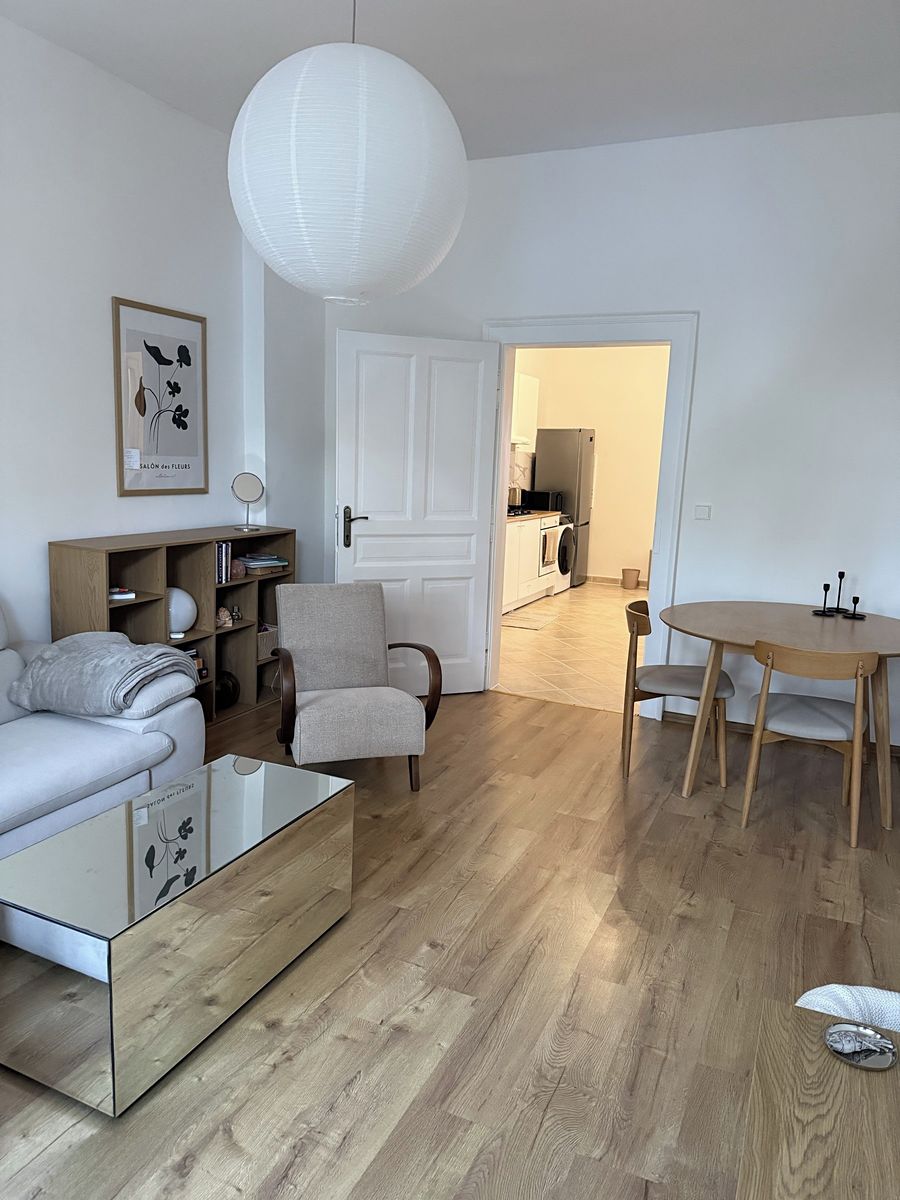 Pronájem bytu 2+1 76 m² – fotografie 3