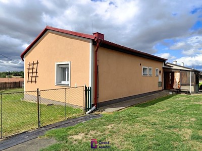 Prodej domu, 92 m² (2 z 21)