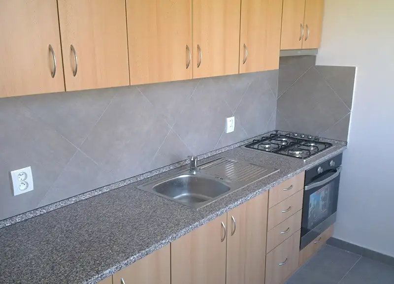 Pronájem bytu 2+1 56 m², Vratimov – náhled fotky 1