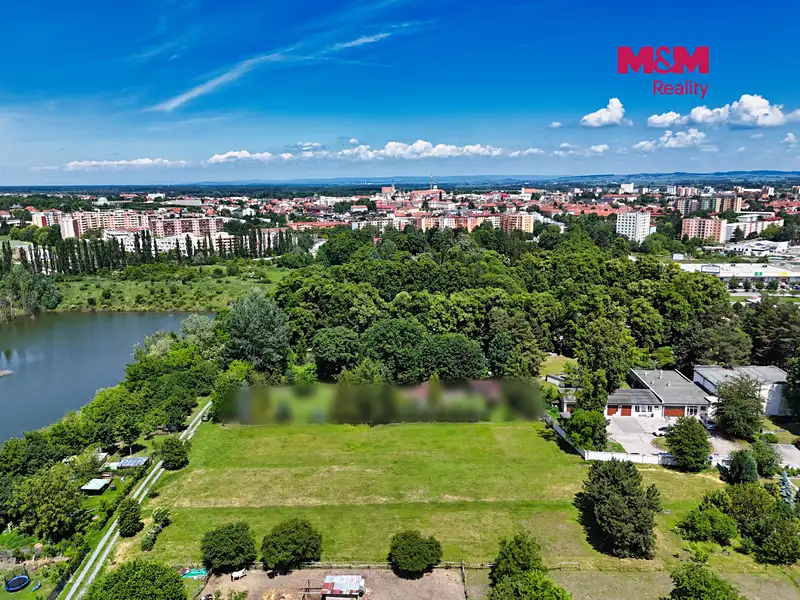 Prodej stavebního pozemku 3373 m², Kroměříž – náhled fotky 3