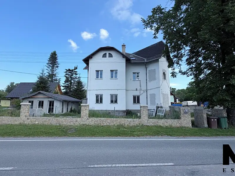 Prodej rodinného domu 480 m², pozemek 498 m², Jindřichov – náhled fotky 2