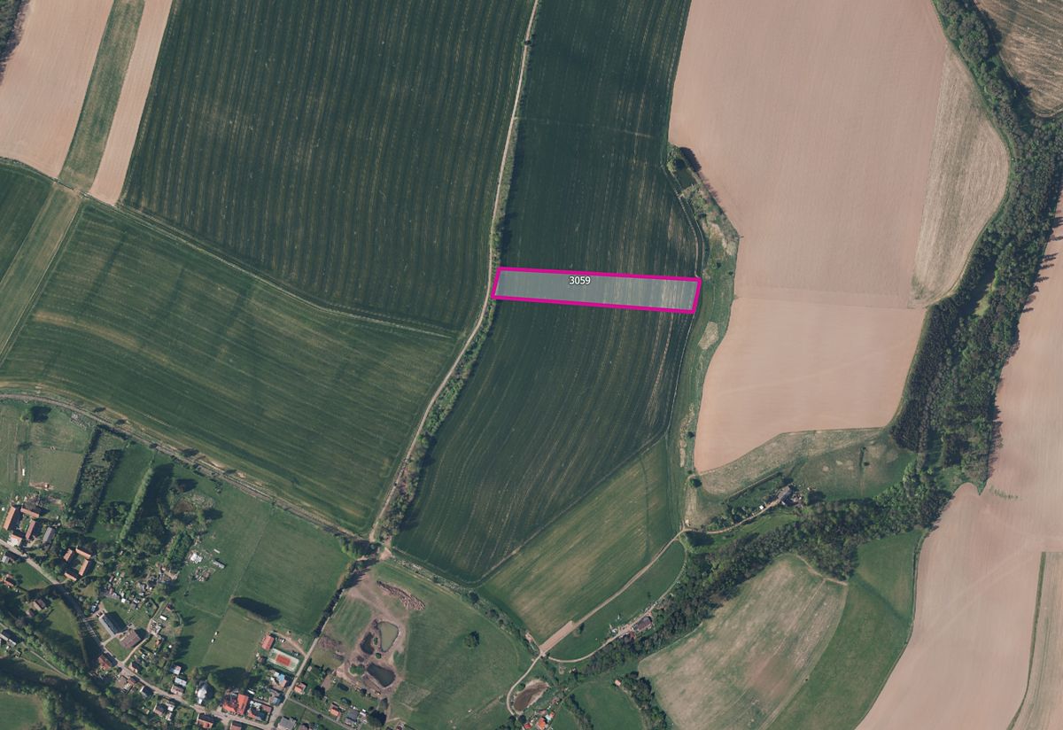 Prodej pole 13866 m²