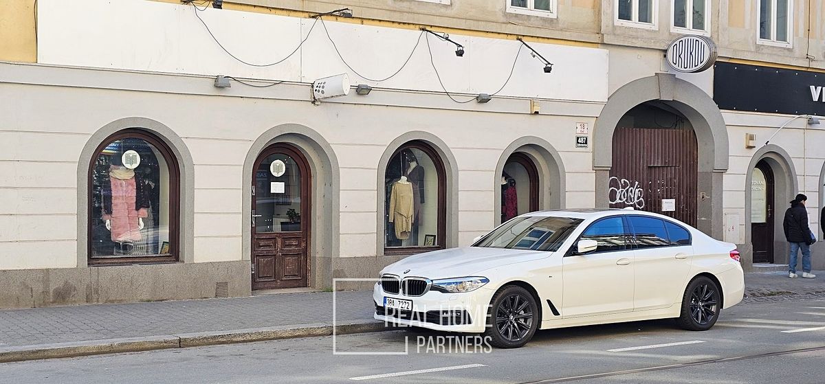 Pronájem obchodního prostoru 130 m²