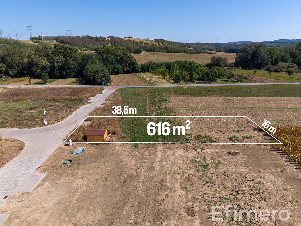 Prodej stavebního pozemku 616 m²