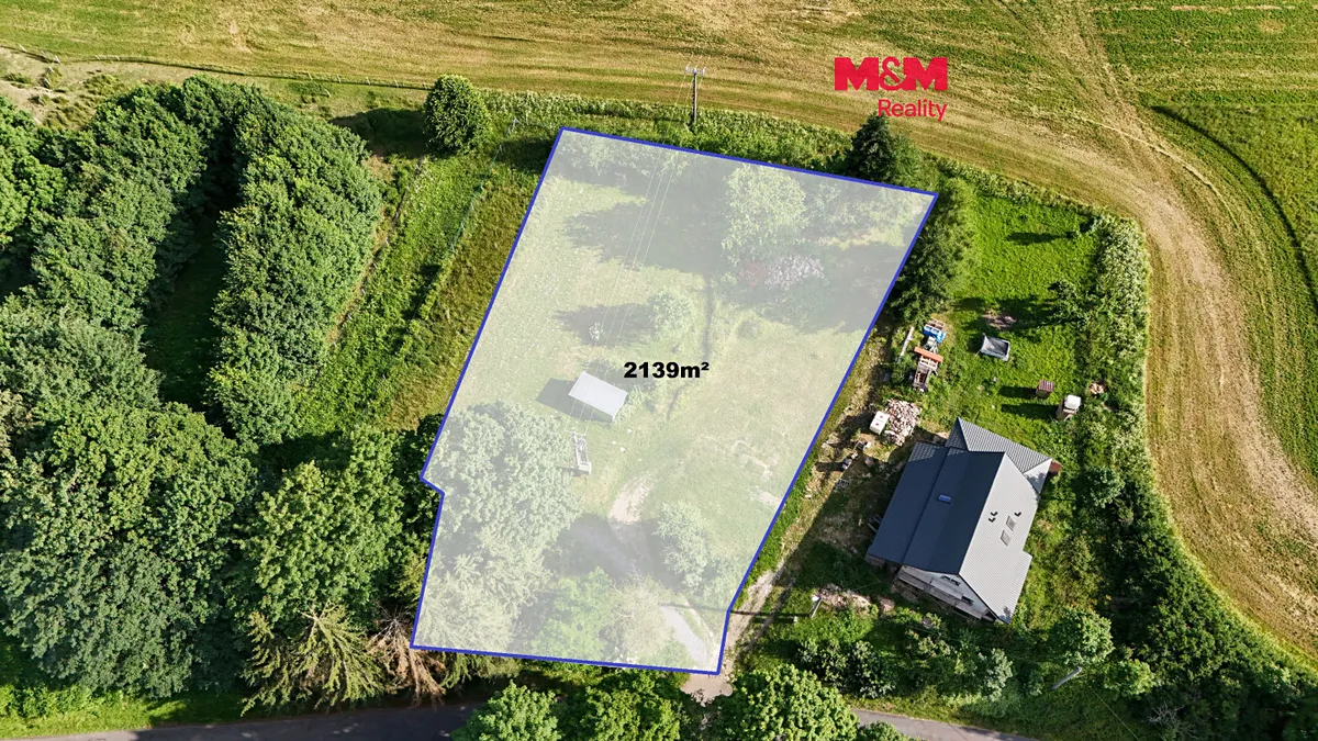 Prodej stavebního pozemku 2139 m²