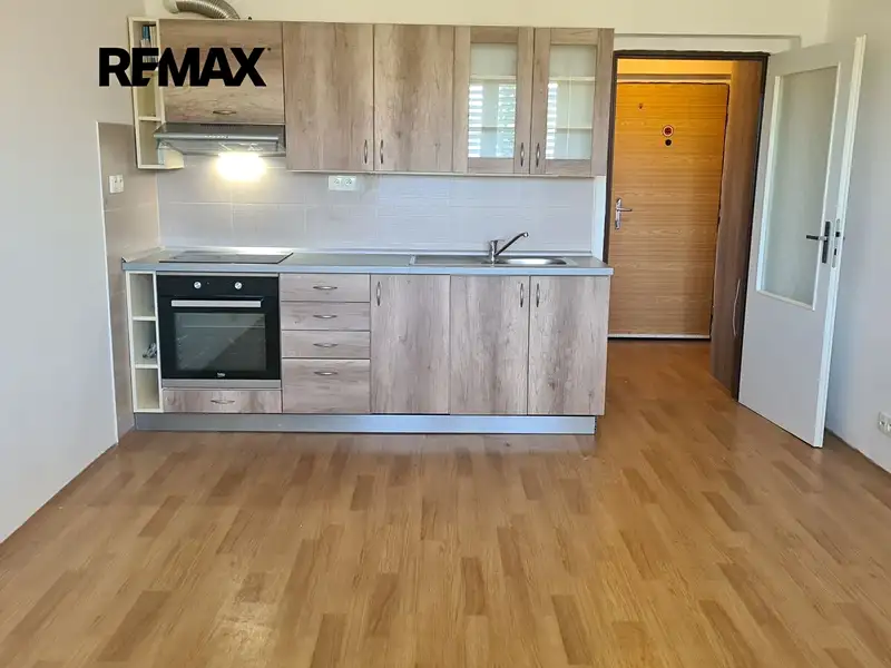 Pronájem bytu 1+kk 31 m², Příbram – náhled fotky 2