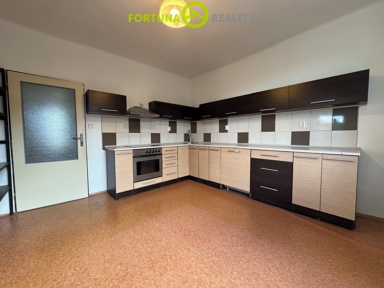 Будинок на продаж, 126 м² (6 з 24)
