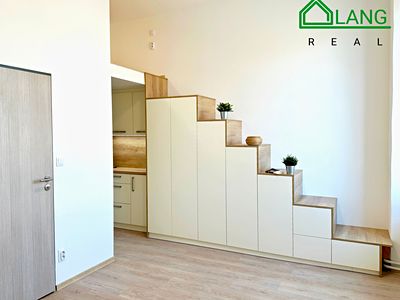 Pronájem bytu 1+kk 23 m²