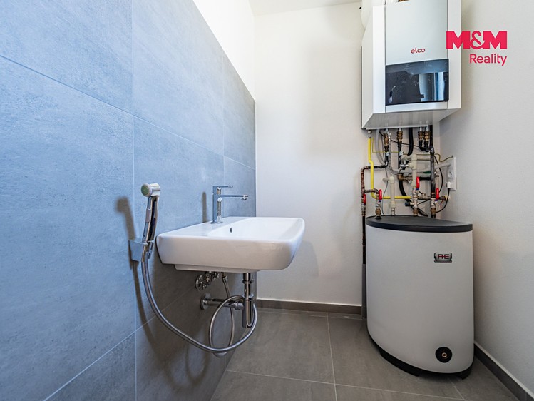 Prodej domu, 106 m² (23 z 26)
